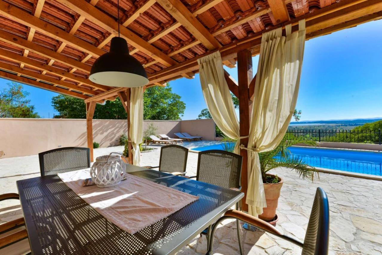 Holiday House Barba - Vrana 파코스탄 외부 사진